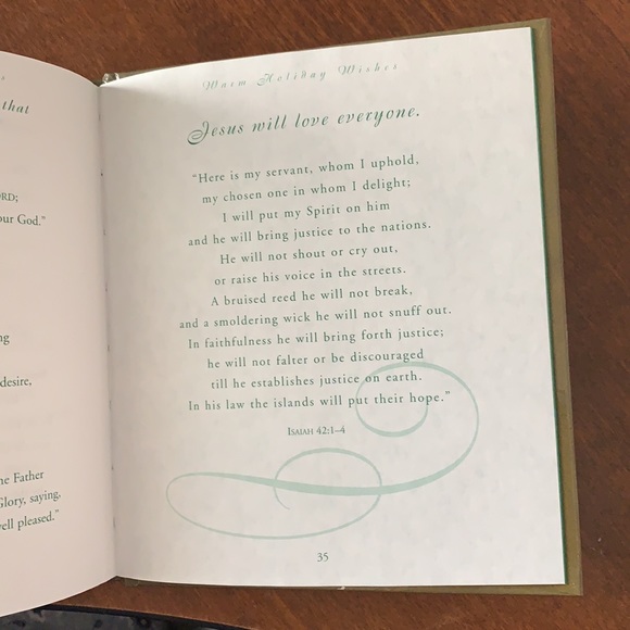 Christmas Books, Warm Holiday Wishes, 7  books - Picture 6 of 7